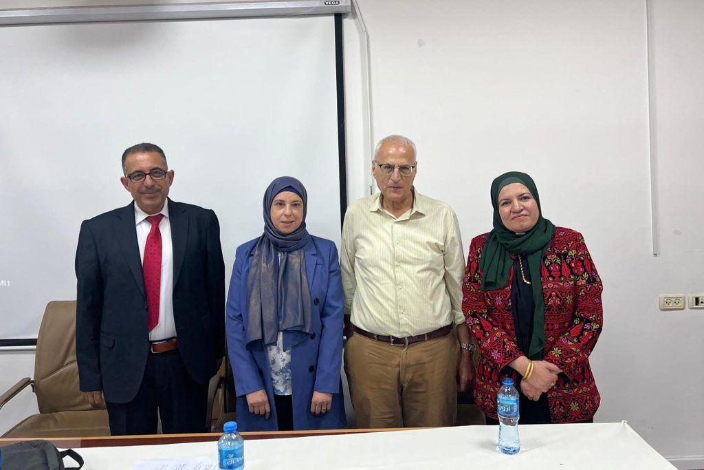 معهد التنمية المستدامة يناقش رسالة ماجستير حول دور منظمات المجتمع المدني في الإدماج والنوع الاجتماعي