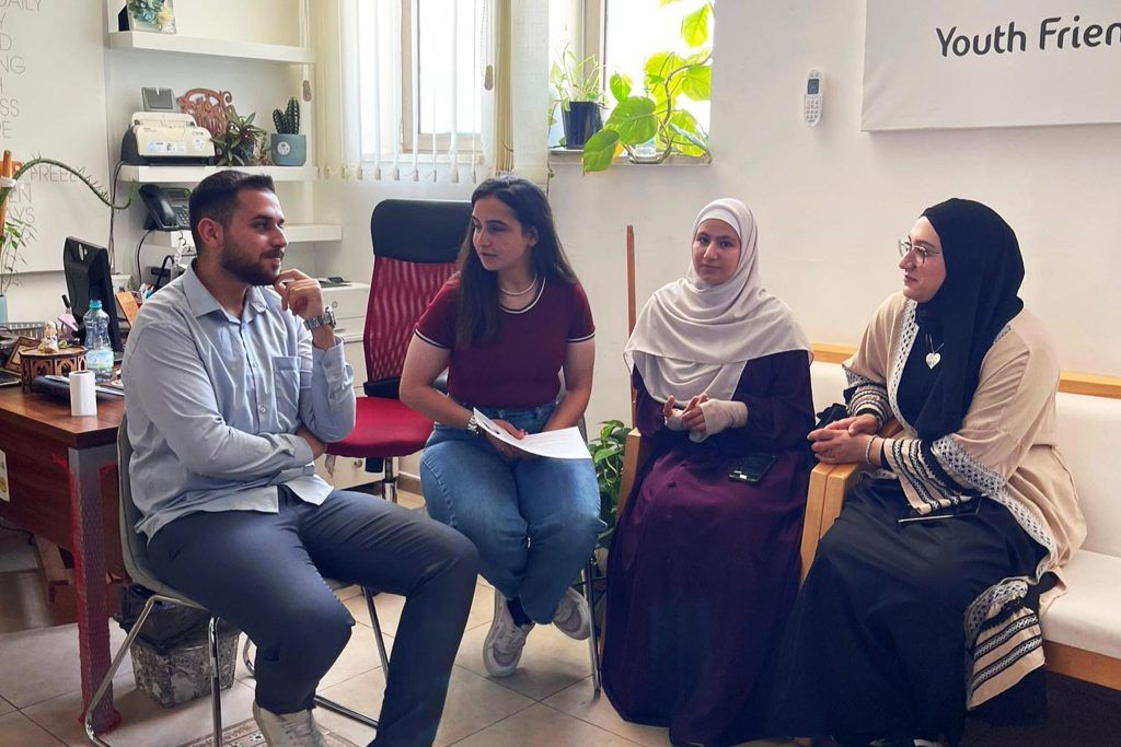 التمكين الطلابي تنفذ نشاطًا توعويًا في الصحة الإنجابية ويوم طبي تعريفي