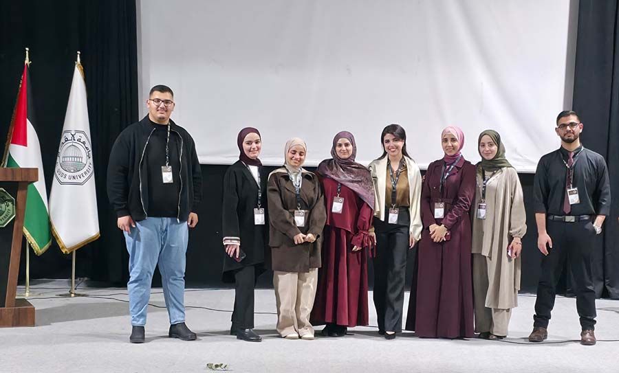 9f2d49eb-3d1e-4d76-baeb-26781e4fc4ac