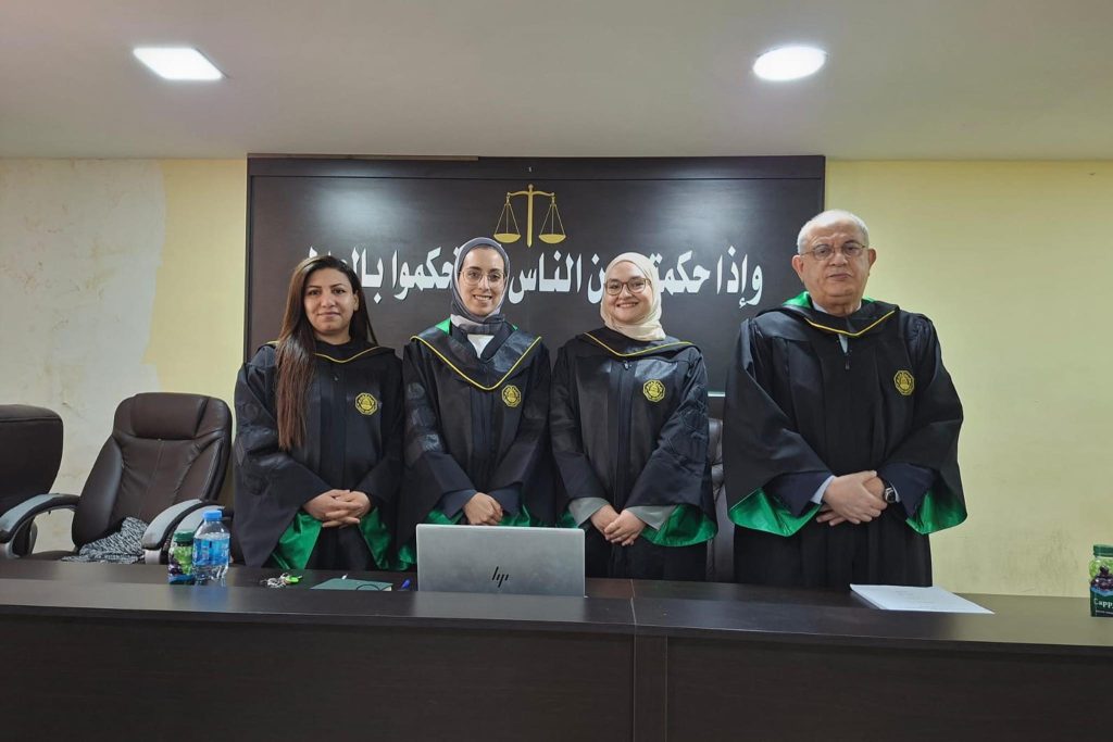 كلية الحقوق في جامعة القدس تناقش رسالة ماجستير حول الحماية القانونية لعقد العمل محدد المدة